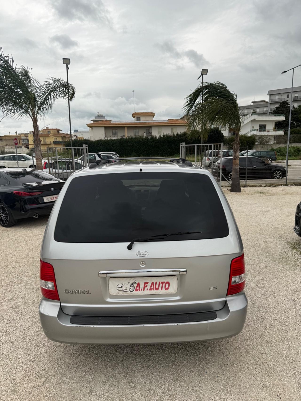 Kia Carnival 2.9 16V CRDi cat EX Comfort