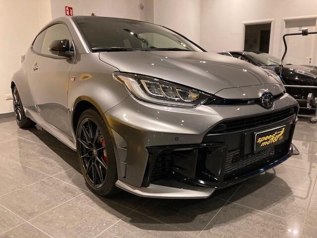 Toyota Yaris Nuova GR Circuit DAT da 280 CV Italiana cambio automatico 8 marce