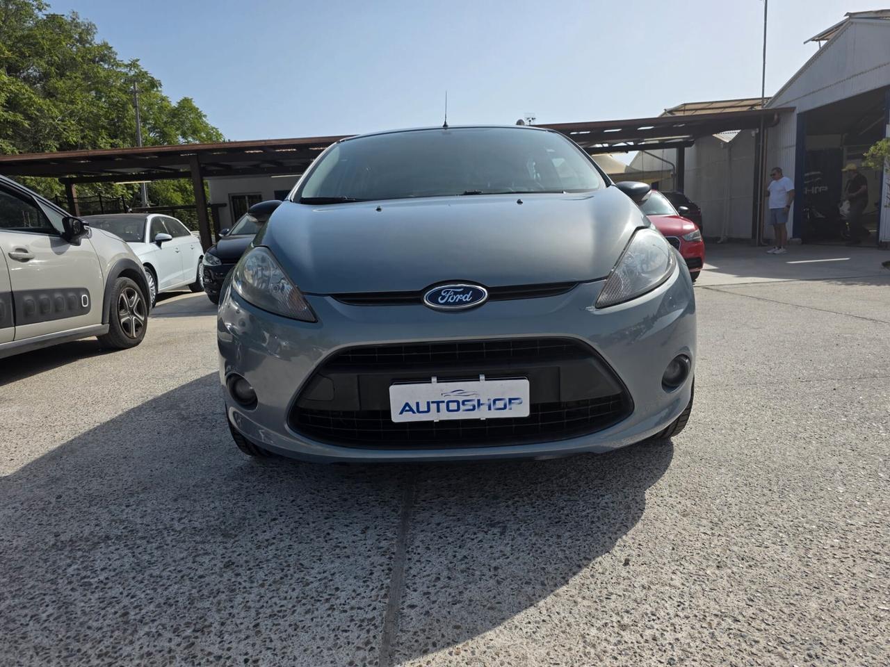 Ford Fiesta 1.4 5 porte Bz.- GPL Titanium