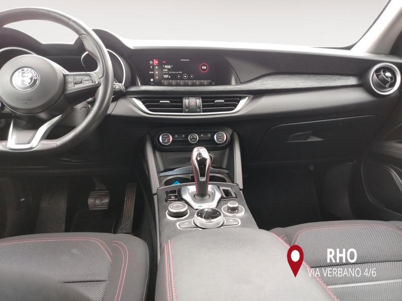 Alfa Romeo Stelvio 2.2 t Business Q4 190cv auto