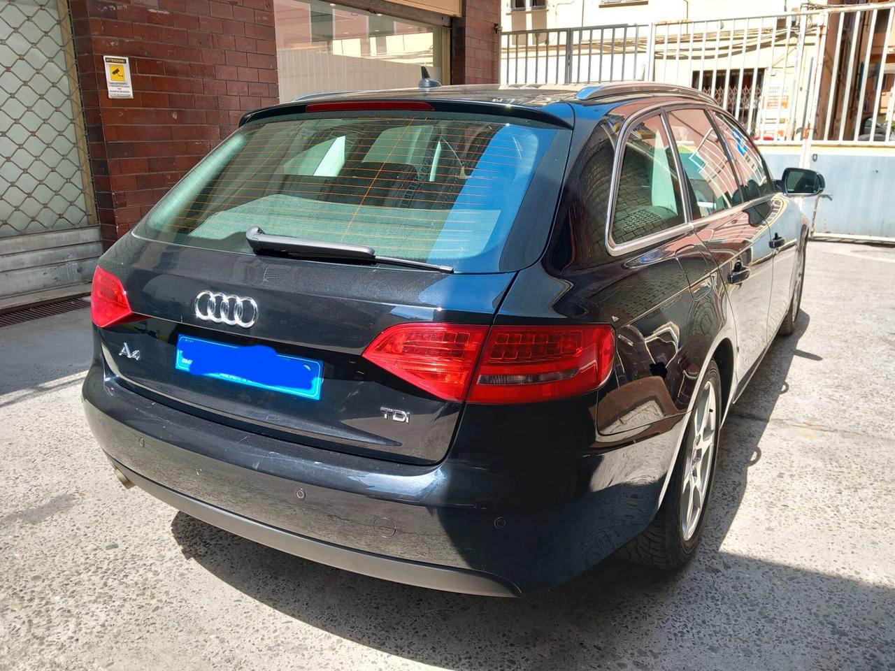 Audi A4 Avant 2.0 TDI 143CV F.AP.