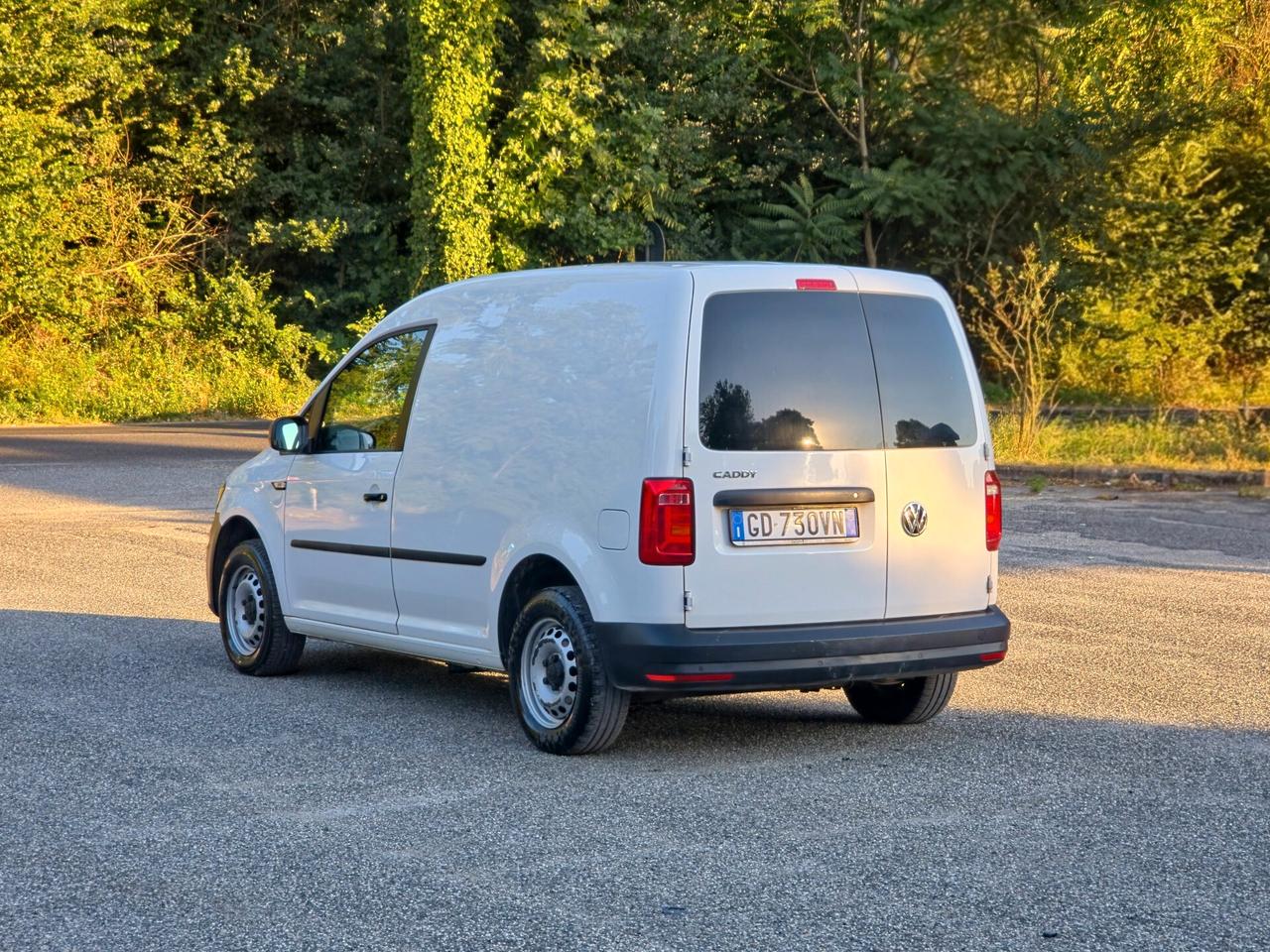 Volkswagen Caddy 2.0 TDI 102 CV Furgone Business E6D Manuale NEO 2020
