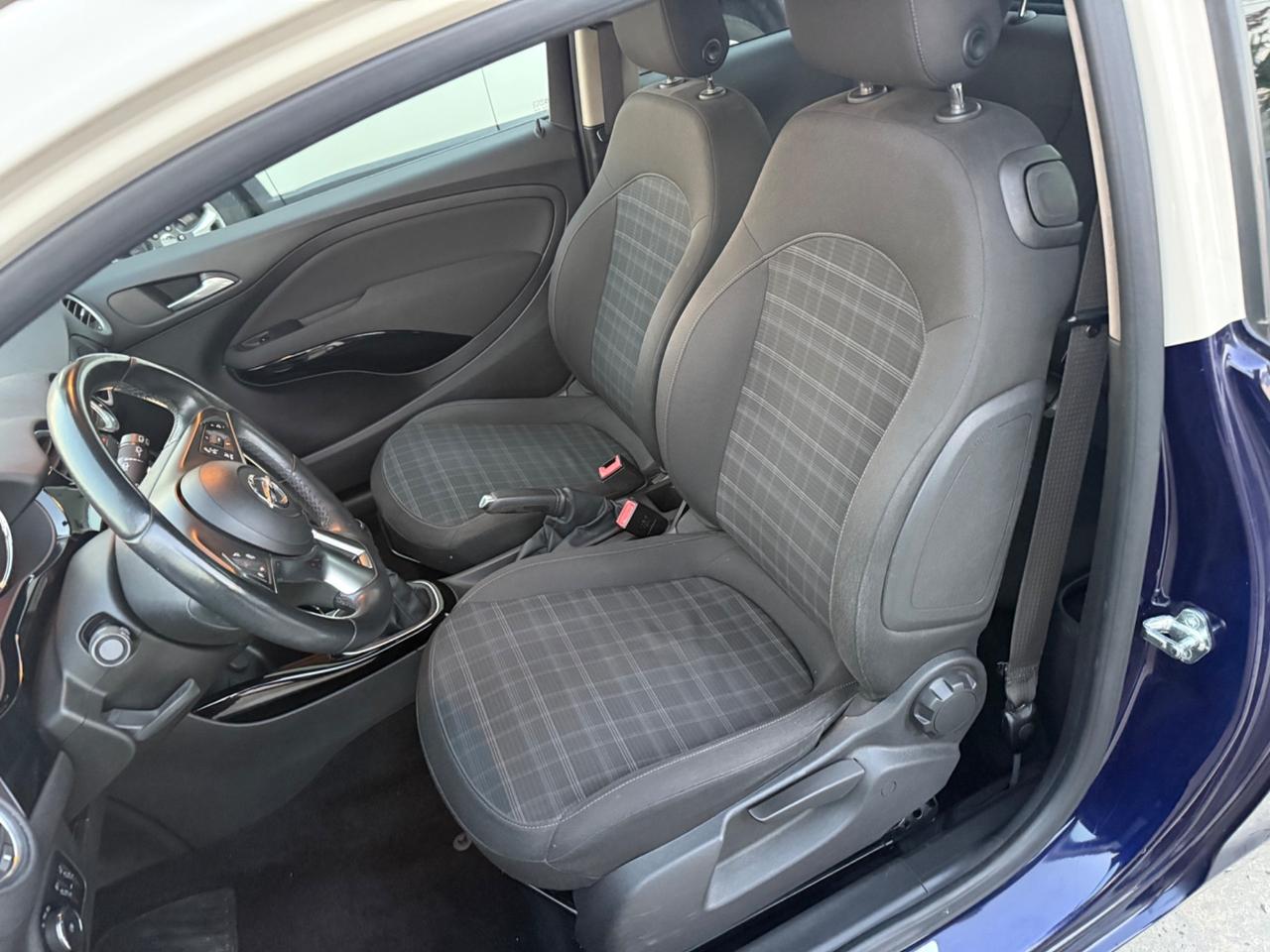 Opel Adam 1.2 70 CV Start&Stop