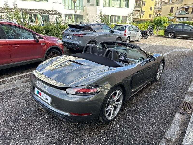 Porsche Boxster 718 IV SPYDER 2.5 S