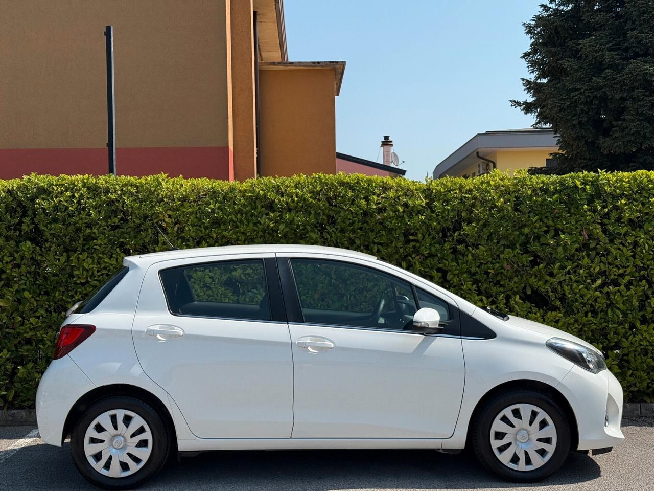 Toyota Yaris 1.0 neopatentati