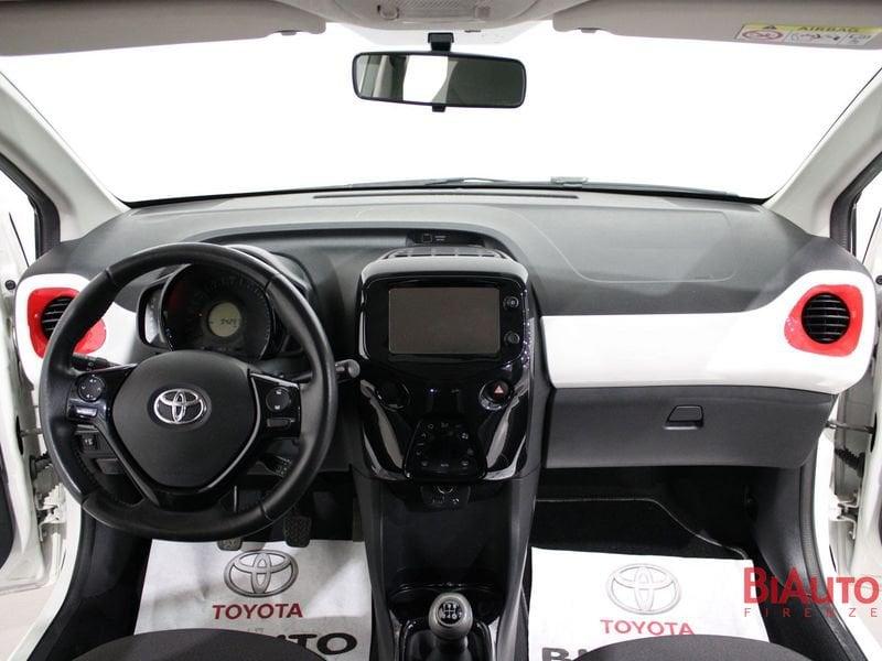 Toyota Aygo Aygo 1.0 VVT-i 69 CV 5 porte x-play