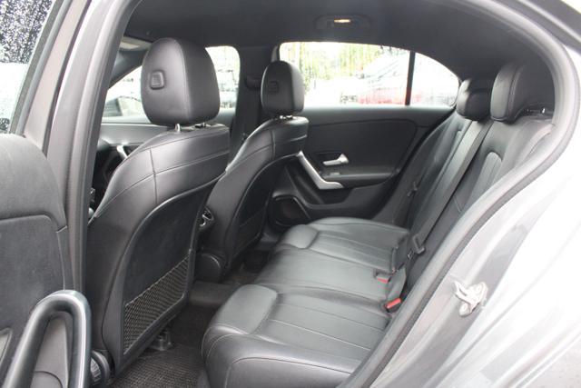MERCEDES-BENZ A 180 d Automatic Sport