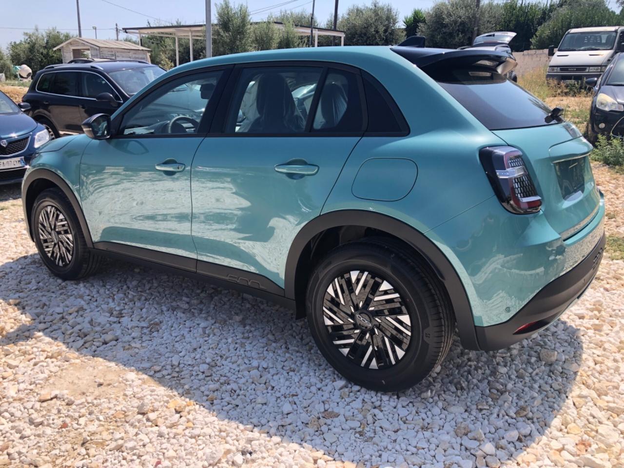 Fiat 600 Hybrid 110 CV DCT MHEV Business