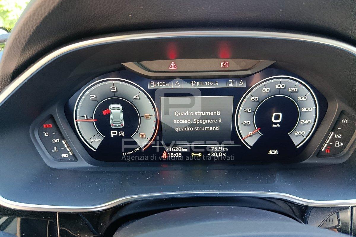 AUDI Q3 35 TDI S tronic Business Advanced