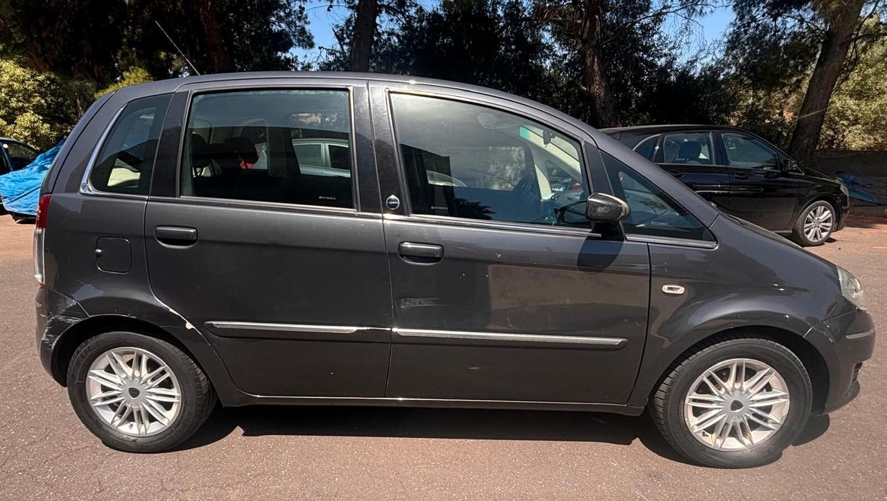 Lancia Musa 1.4 Oro Ecochic GPL