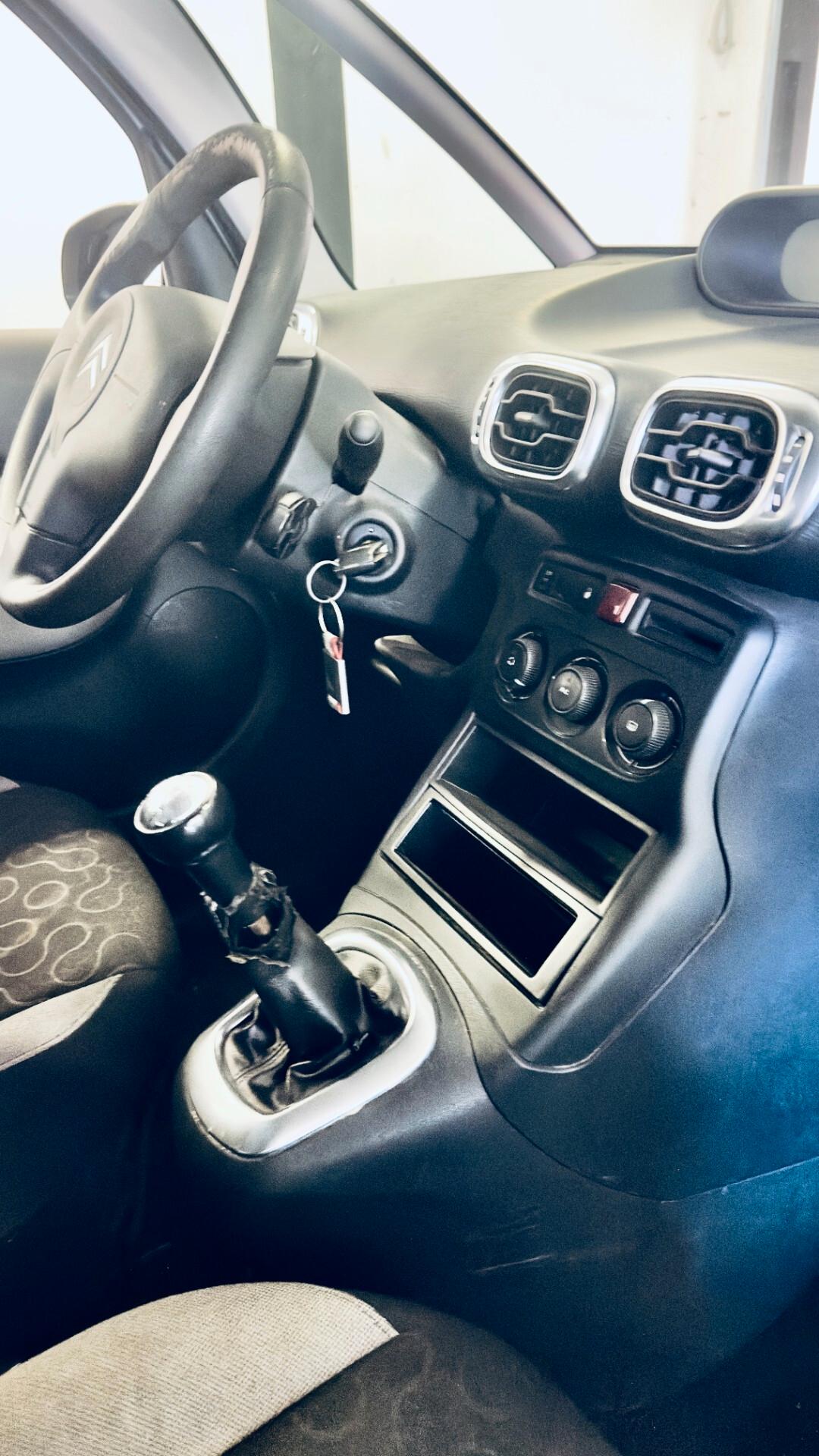 Citroen C3 picasso 1.4 benzina vti