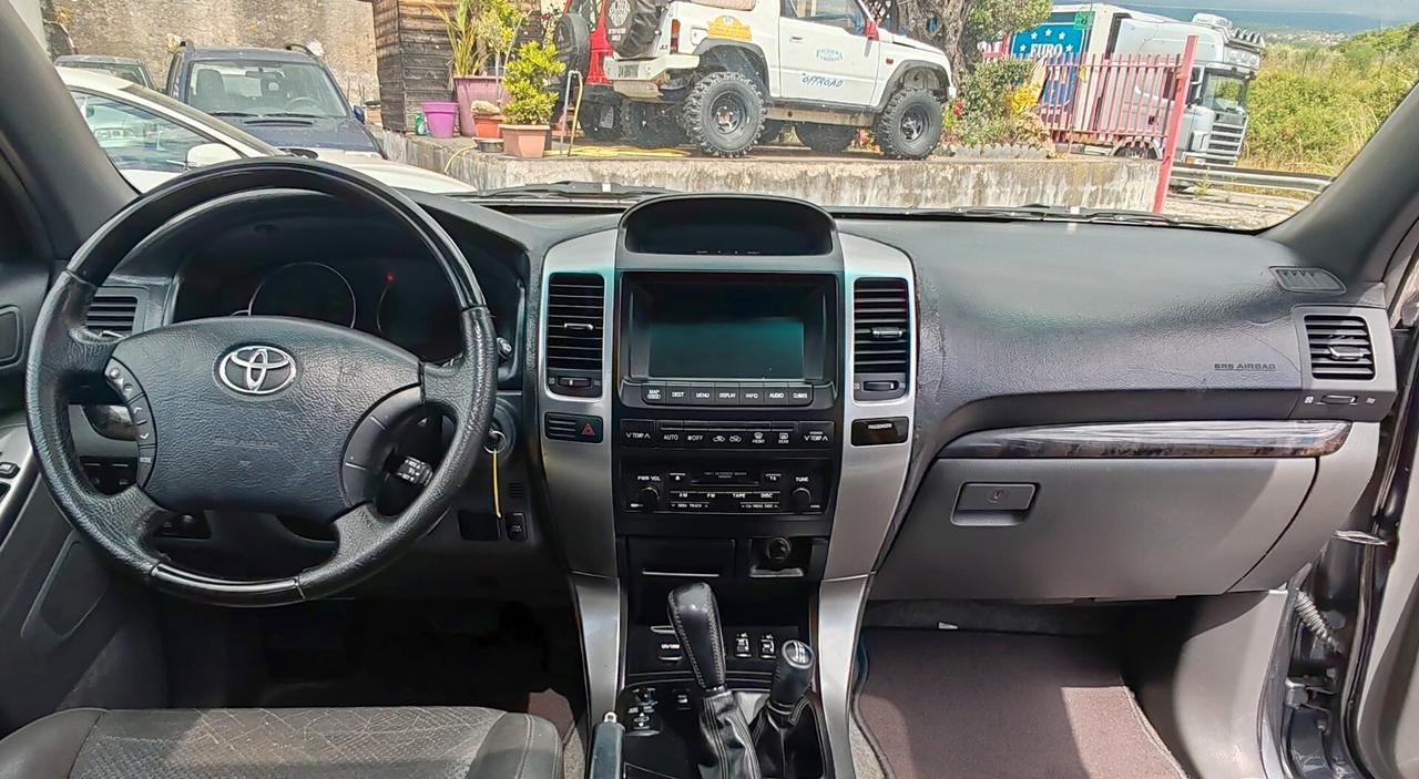 Toyota Land Cruiser 3.0 D-4D 16V cat 5 porte aut. Wagon