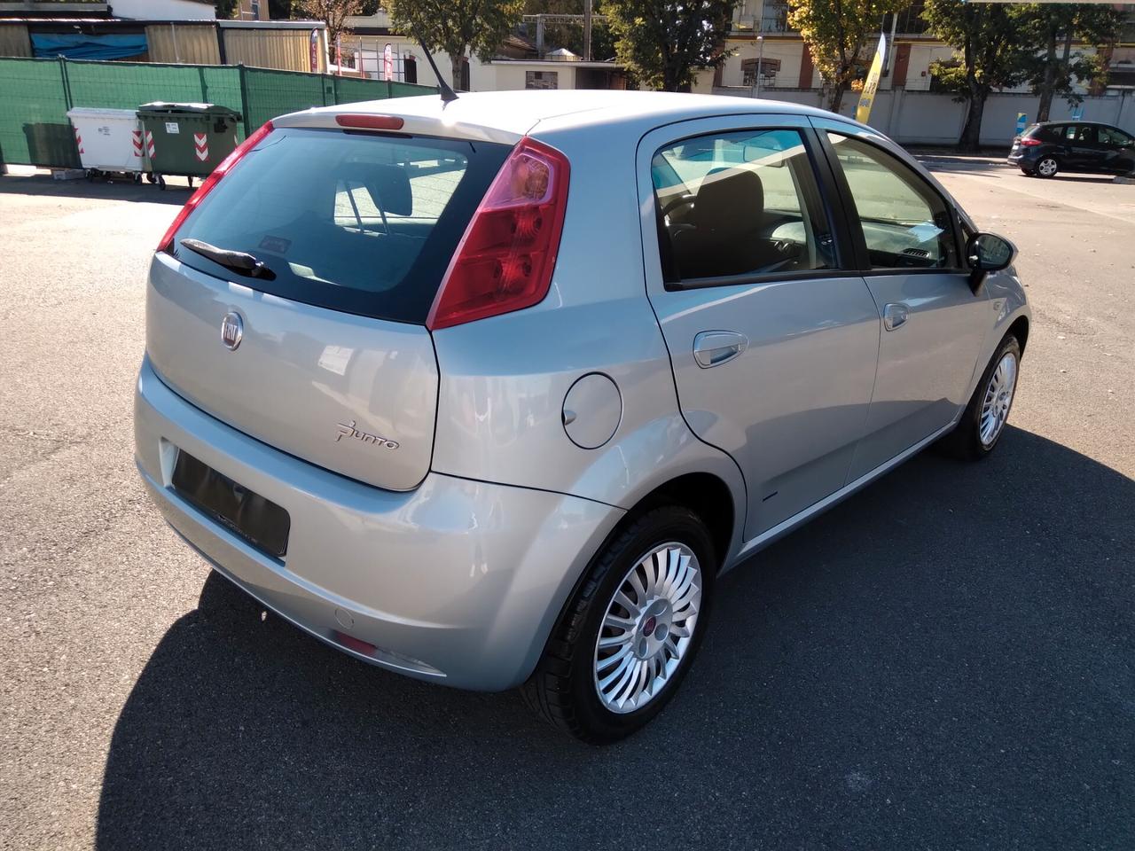 Fiat Grande Punto 1.4 77cv 5 porte Dynamic x neopatentati