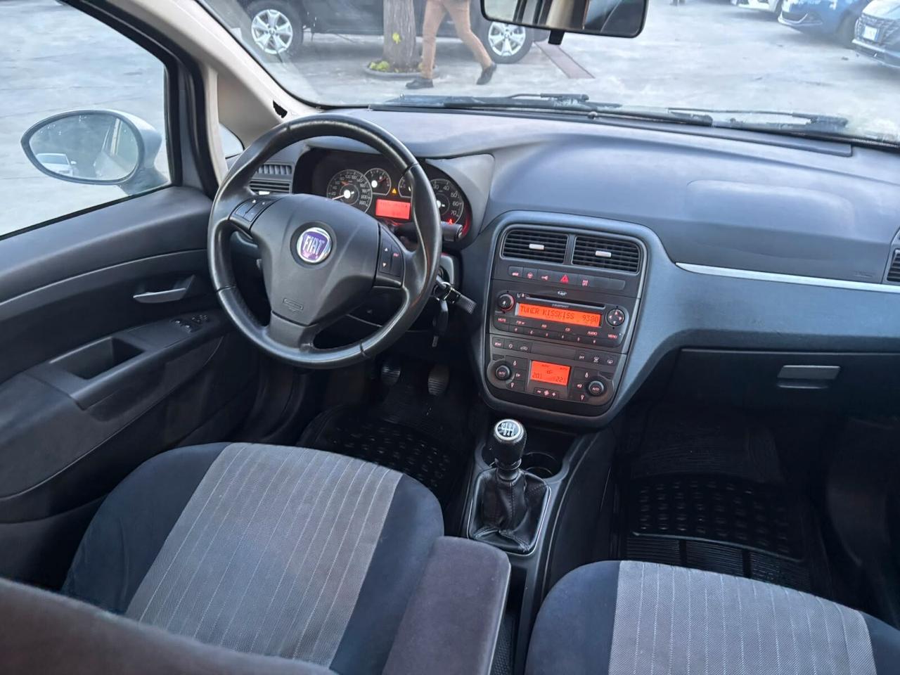 Fiat Grande Punto 1.3 MJT 90 CV 5 porte Emotion