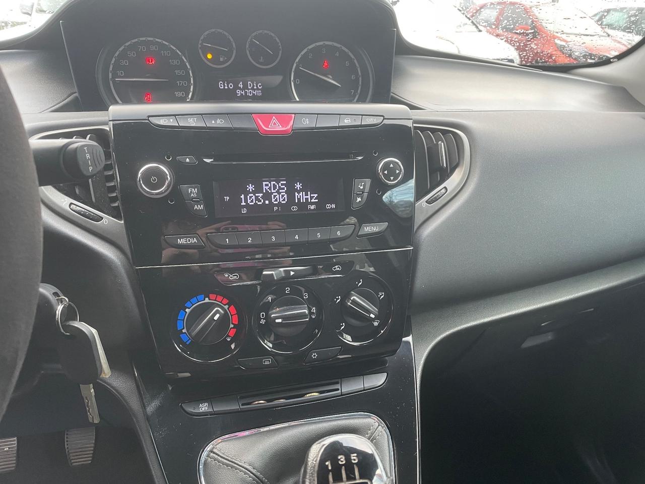 Lancia Ypsilon 1.2 69 CV 5 porte Elle