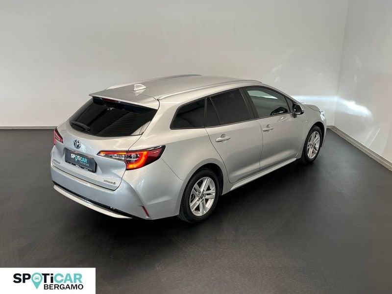 Toyota Corolla Active 1.8 Hybrid Touring