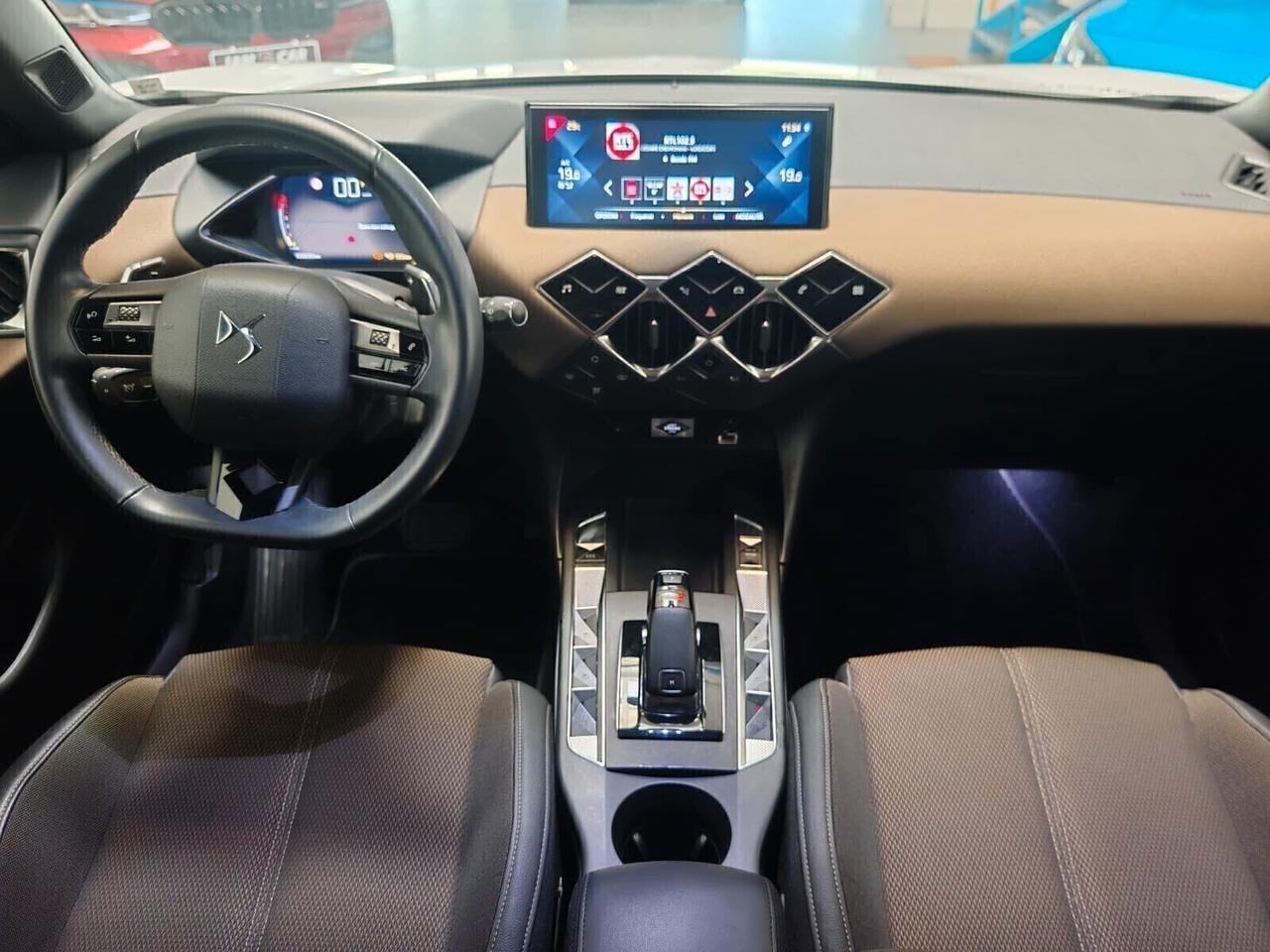 DS3 3 Crossback BlueHDi 130 aut. Business