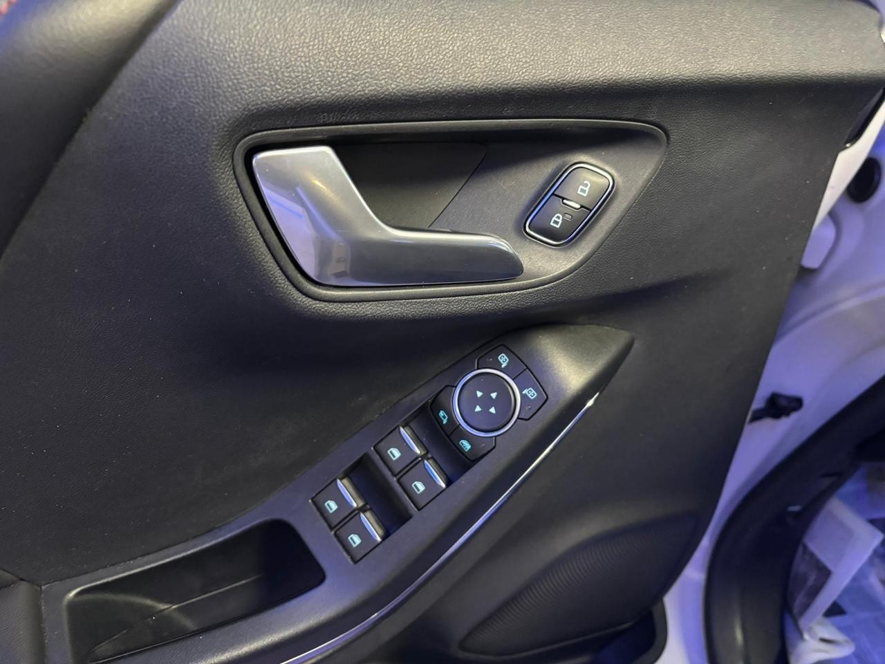 Ford Puma 1.0 EcoBoost Hybrid 155 CV S&S ST-Line X