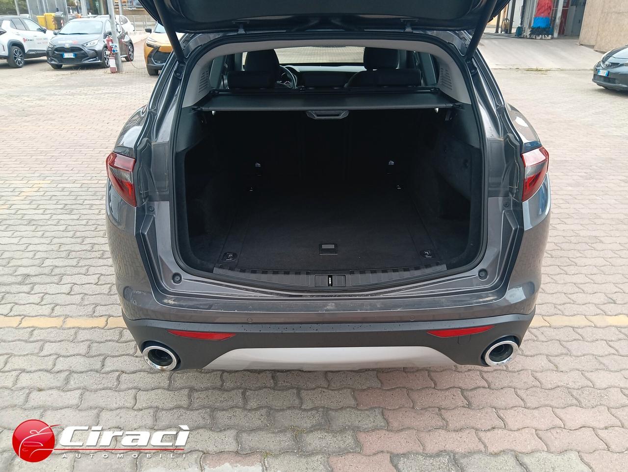 Alfa Romeo Stelvio 2.2 Turbodiesel 190 CV AT8 Q4 Business