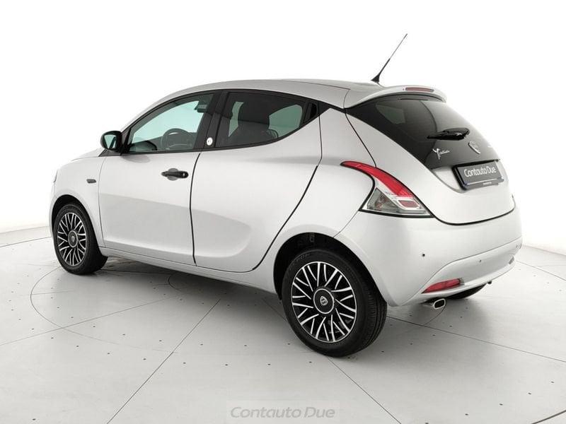 Lancia Ypsilon Ypsilon 1.2 Silver Gpl 69cv