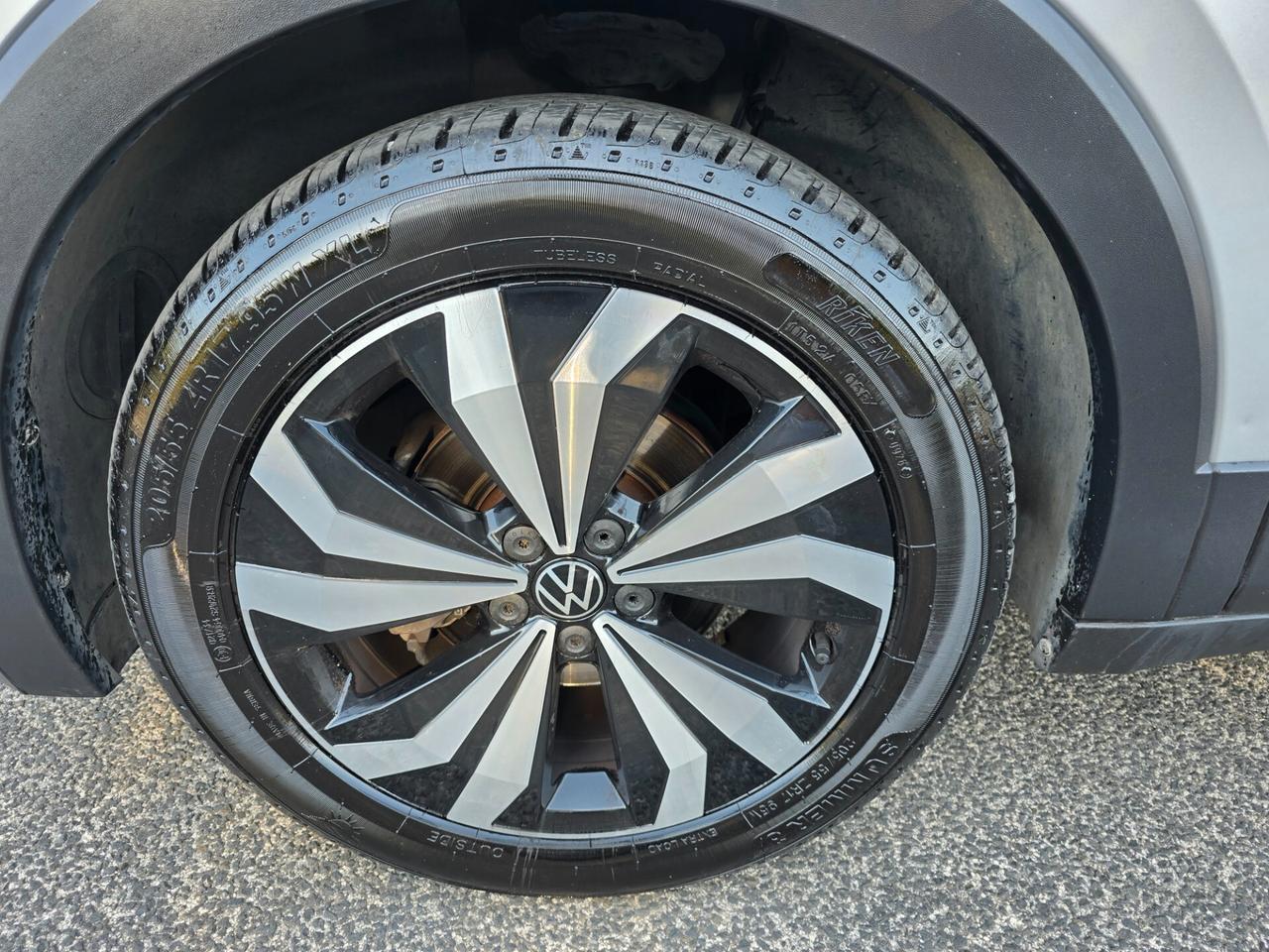 Volkswagen T-Cross 1.0 TSI 110 CV DSG Sport
