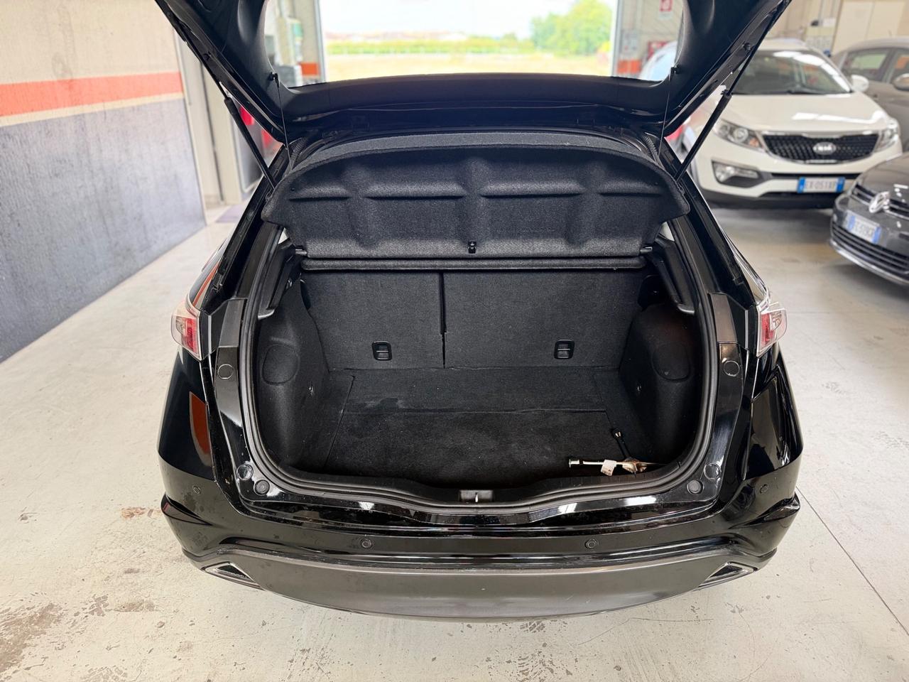 Honda Civic 011 1.4 i-VTEC 5p. Elegance NEOPATENTATI