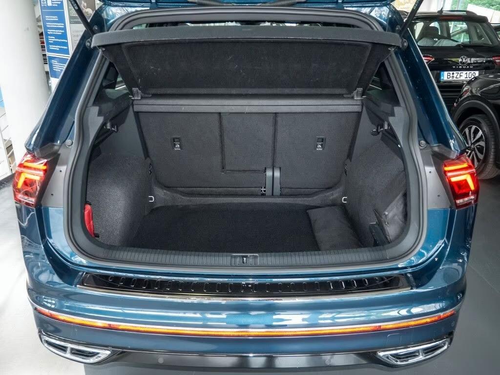 Volkswagen Tiguan 2.0 TDI 150 CV DSG R-Line MATRIX