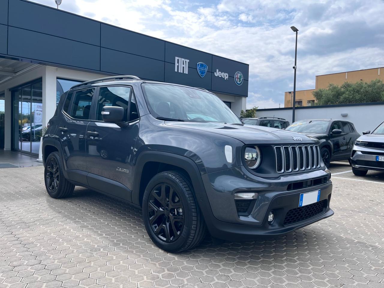 Jeep Renegade 1.5 Turbo T4 MHEV Summit Automatic