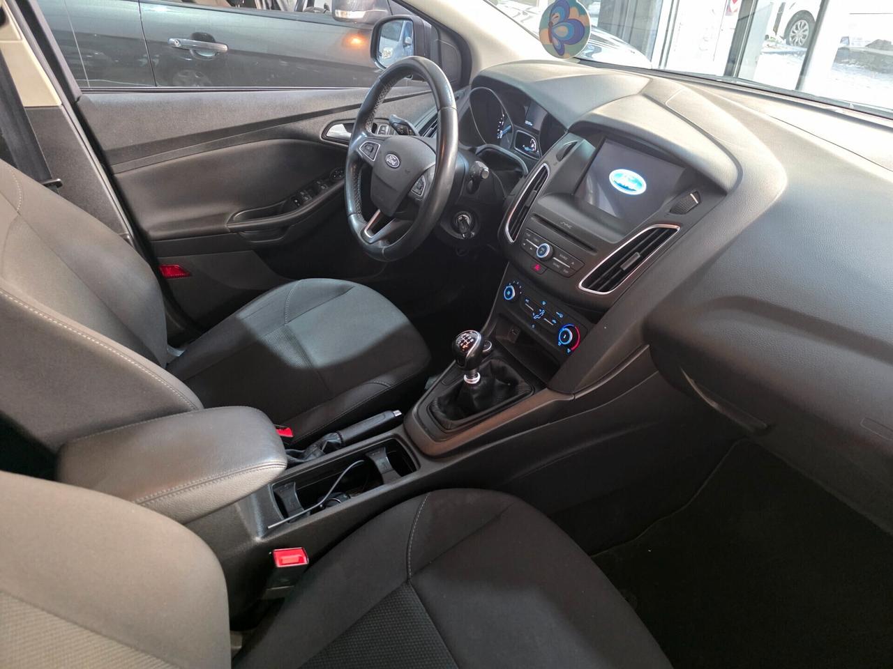 Ford Focus 1.5 TDCi 95cv TITANIUM 1 PROPRIETARIO