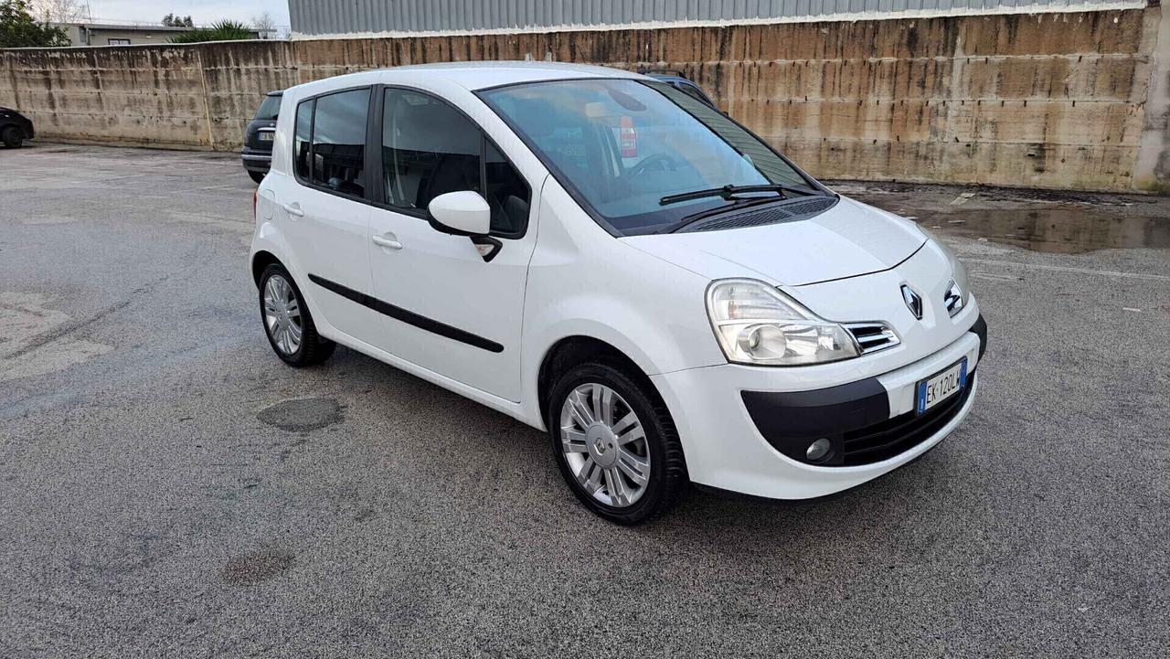 Renault Modus Grand 1.2 16V TCE Benzina