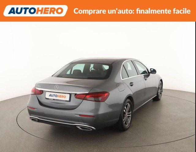 MERCEDES-BENZ E 200 d Auto Business Sport