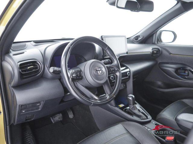 TOYOTA Yaris Cross 1.5 Hybrid 5p. E-CVT AWD-i Premiere