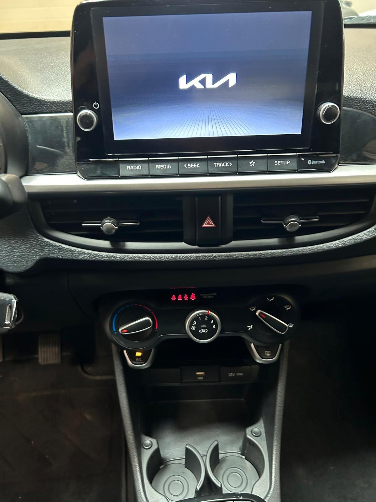 Kia Picanto 1.0 12V 5 porte AMT X Line