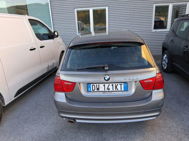 BMW 320 d cat xDrive Touring Attiva 4x4