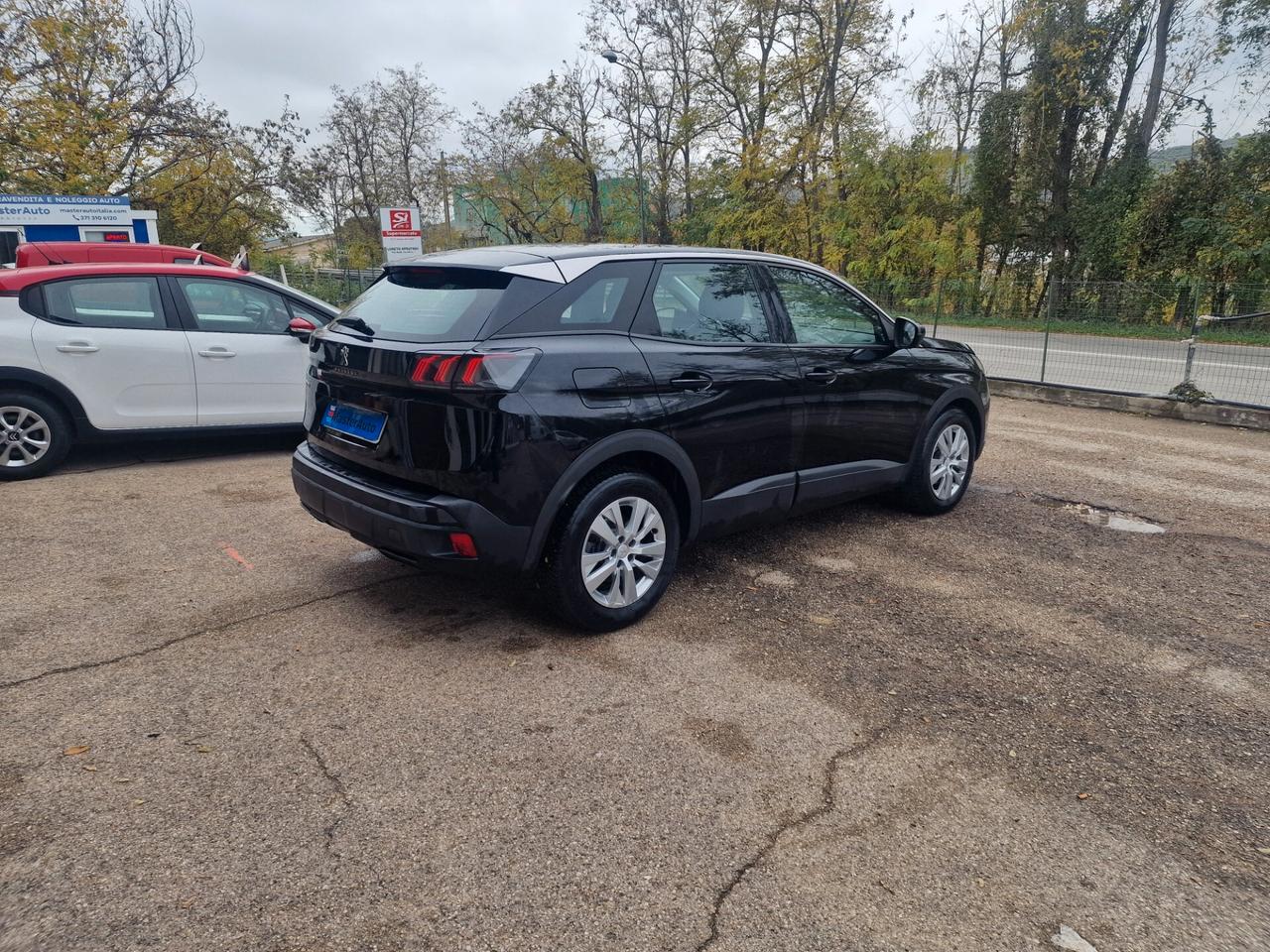 Peugeot 3008 BlueHDi 130 S&S Active Business