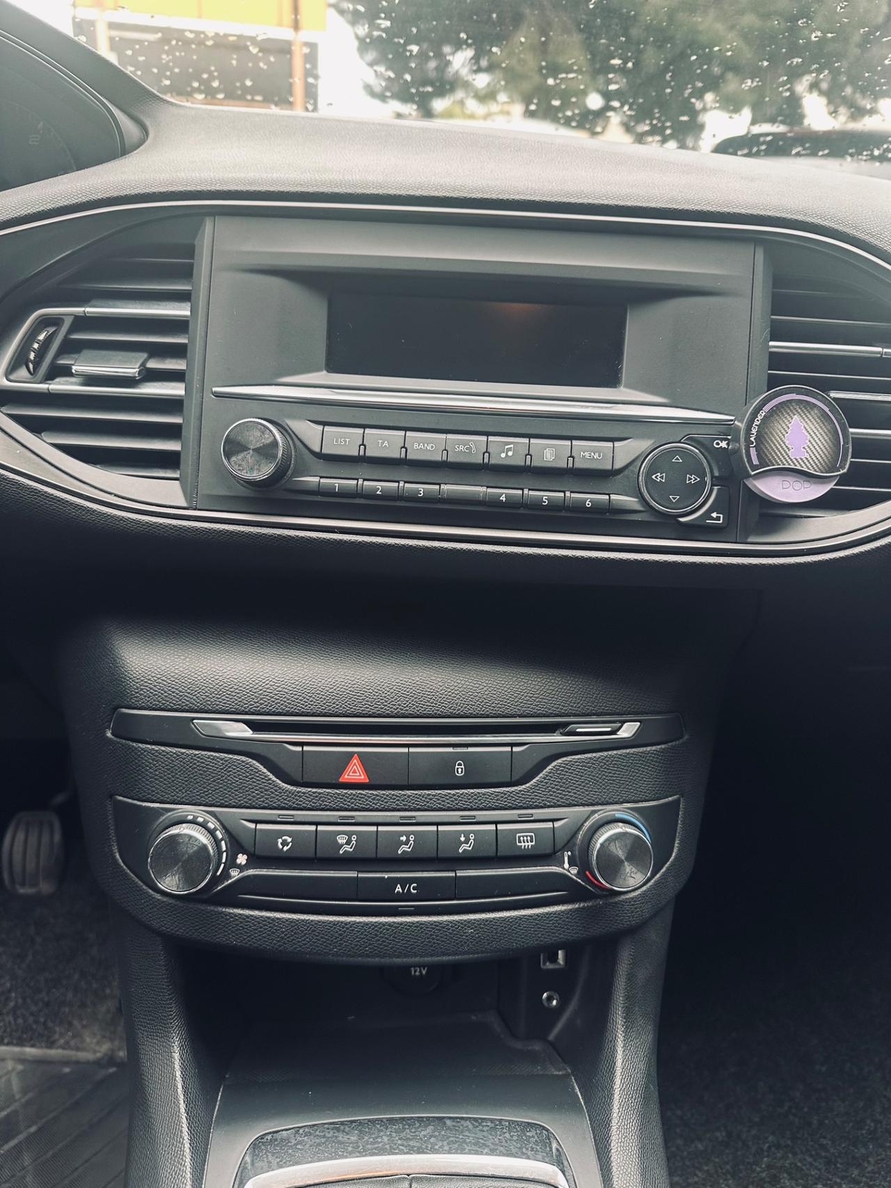 Peugeot 308 1.6 HDi 92 CV Business