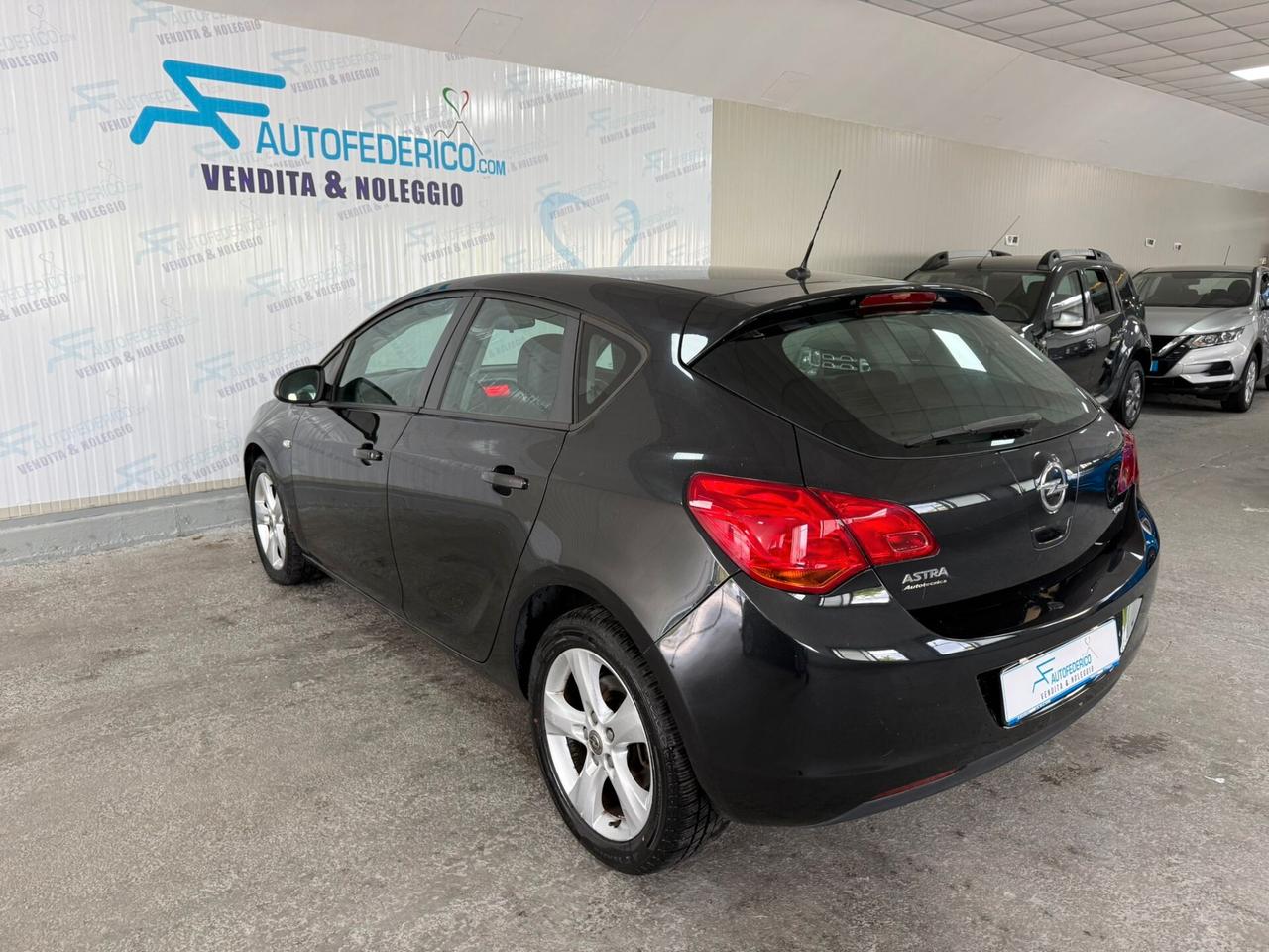 Opel Astra 1.7 Cdti 110cv 5 porte Cosmo