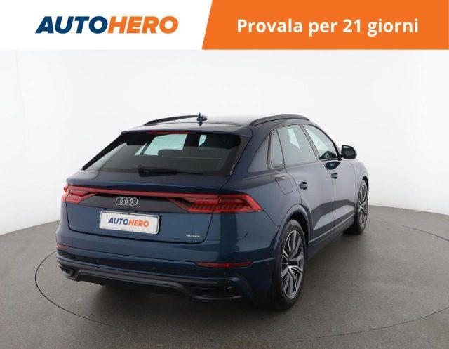 AUDI Q8 55 TFSI quattro tiptronic Sport