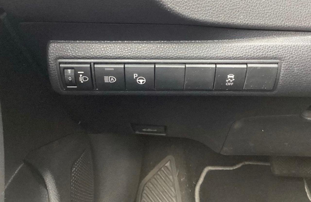 Toyota Corolla Touring Sports 1.8 Hybrid Business Tech