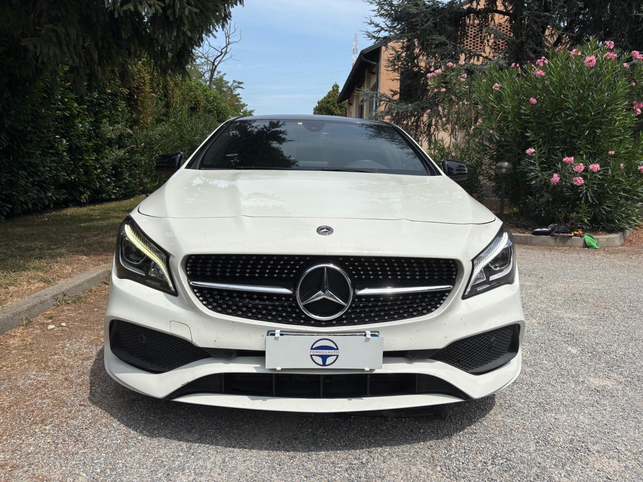 Mercedes-benz CLA 180 d Premium Dark Night auto AMG Line