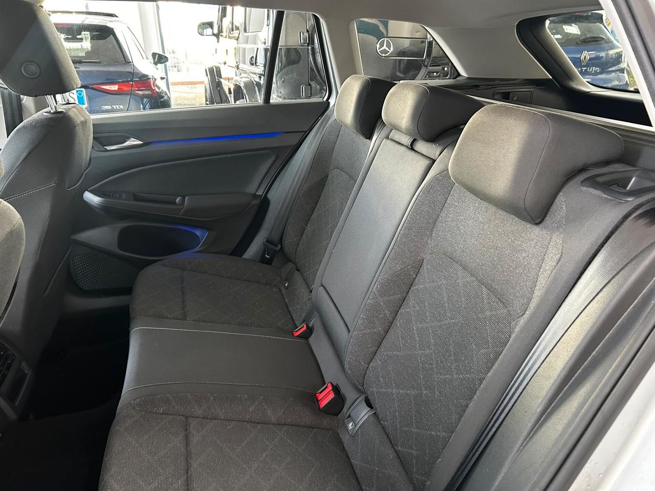 Volkswagen Golf Variant 1.5 TGI DSG 2022