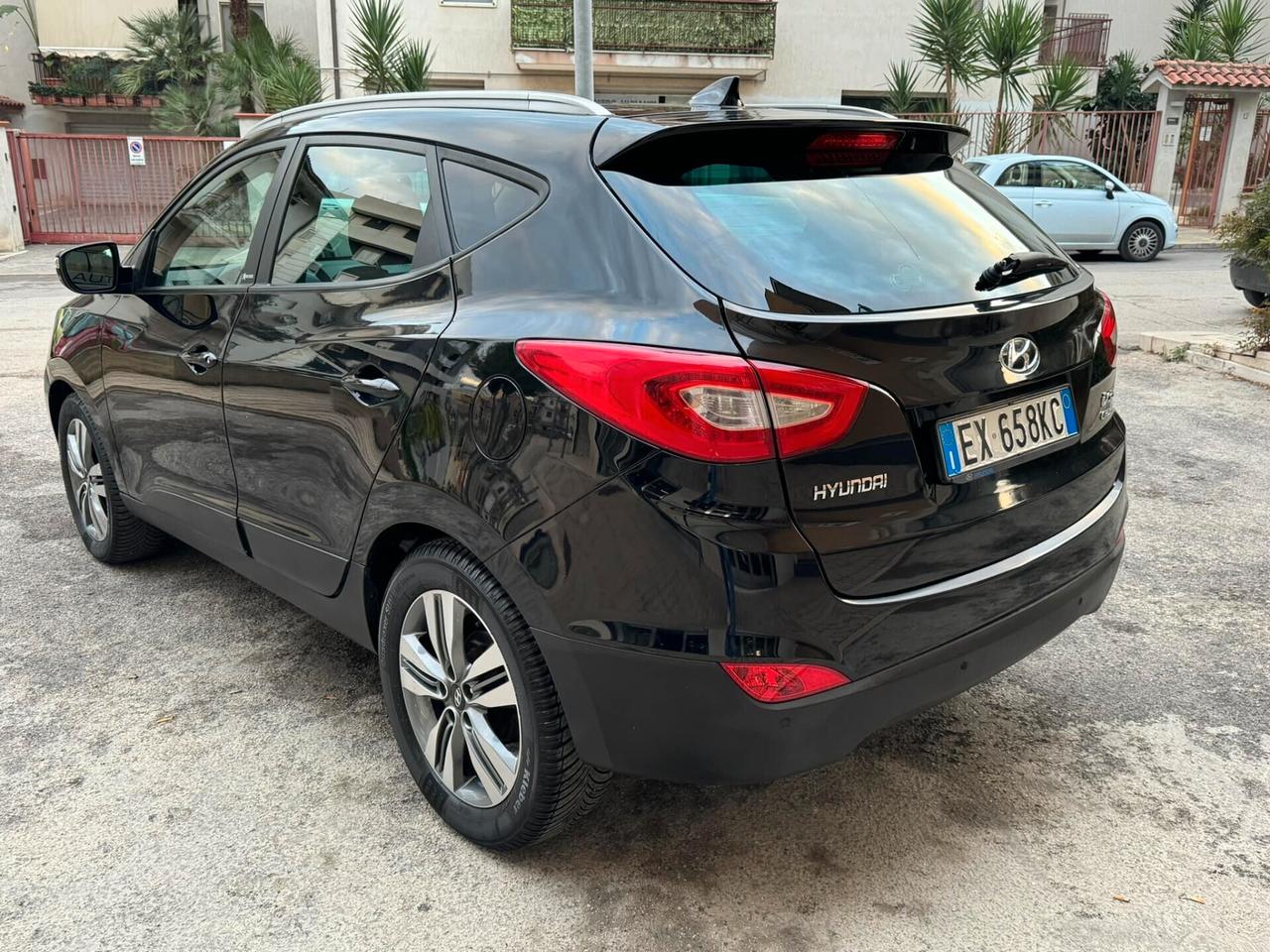 HYUNDAI IX35 1.7 CRDI 115 CV. X-POSSIBLE NAVI CERCHI