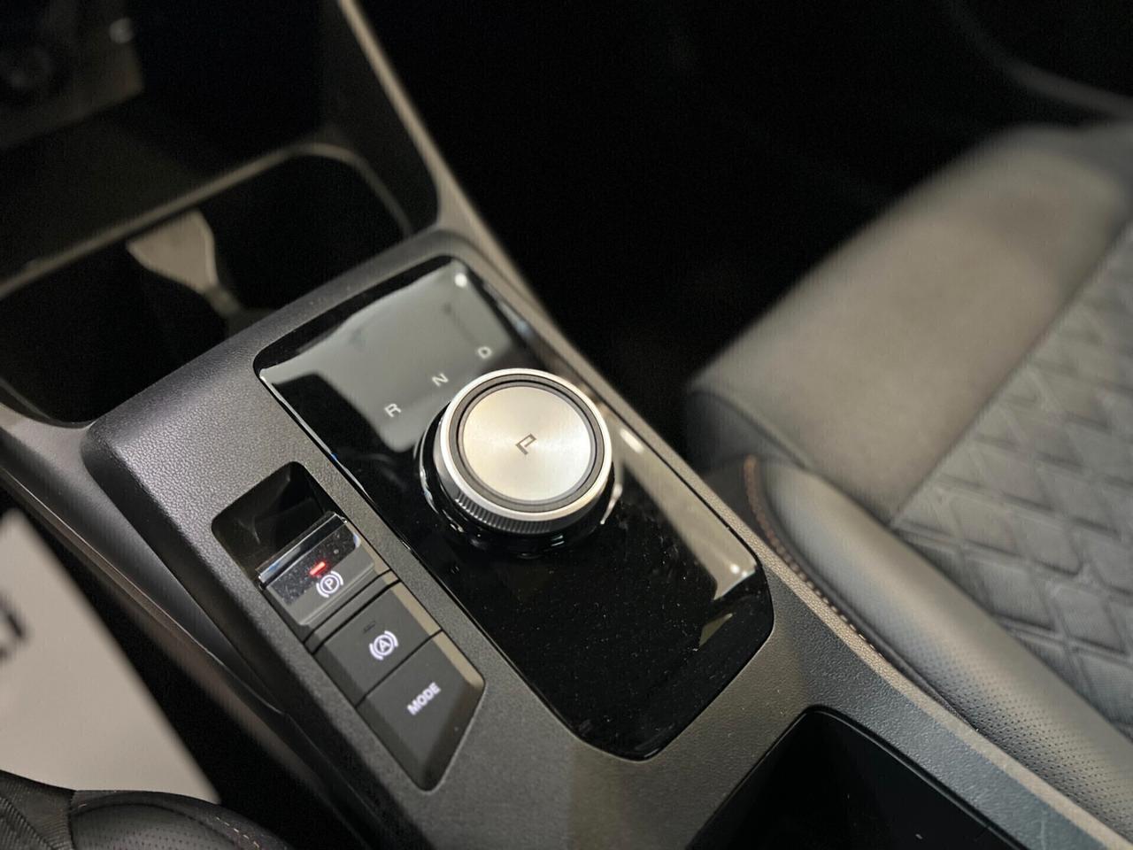 MG3 HYBRID PLUS LUXURY 195 CV AUTO KM0