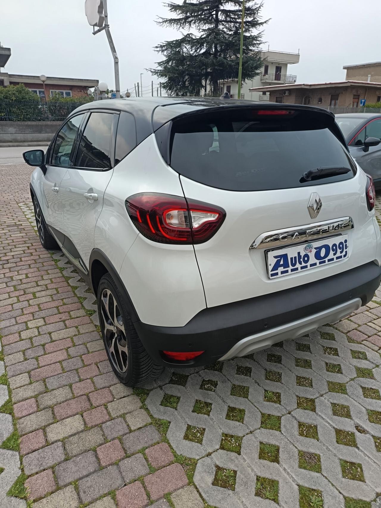 Renault Captur dCi 8V 90 CV EDC Start&Stop Energy Intens