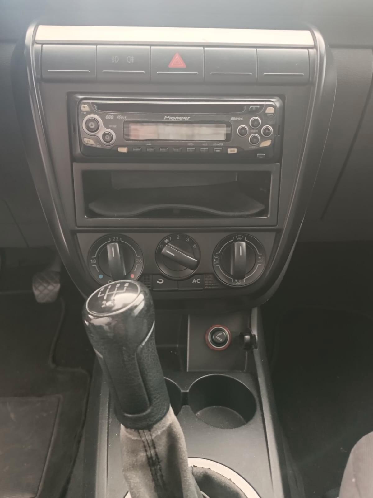 Volkswagen Fox 1.4 TDI Easy