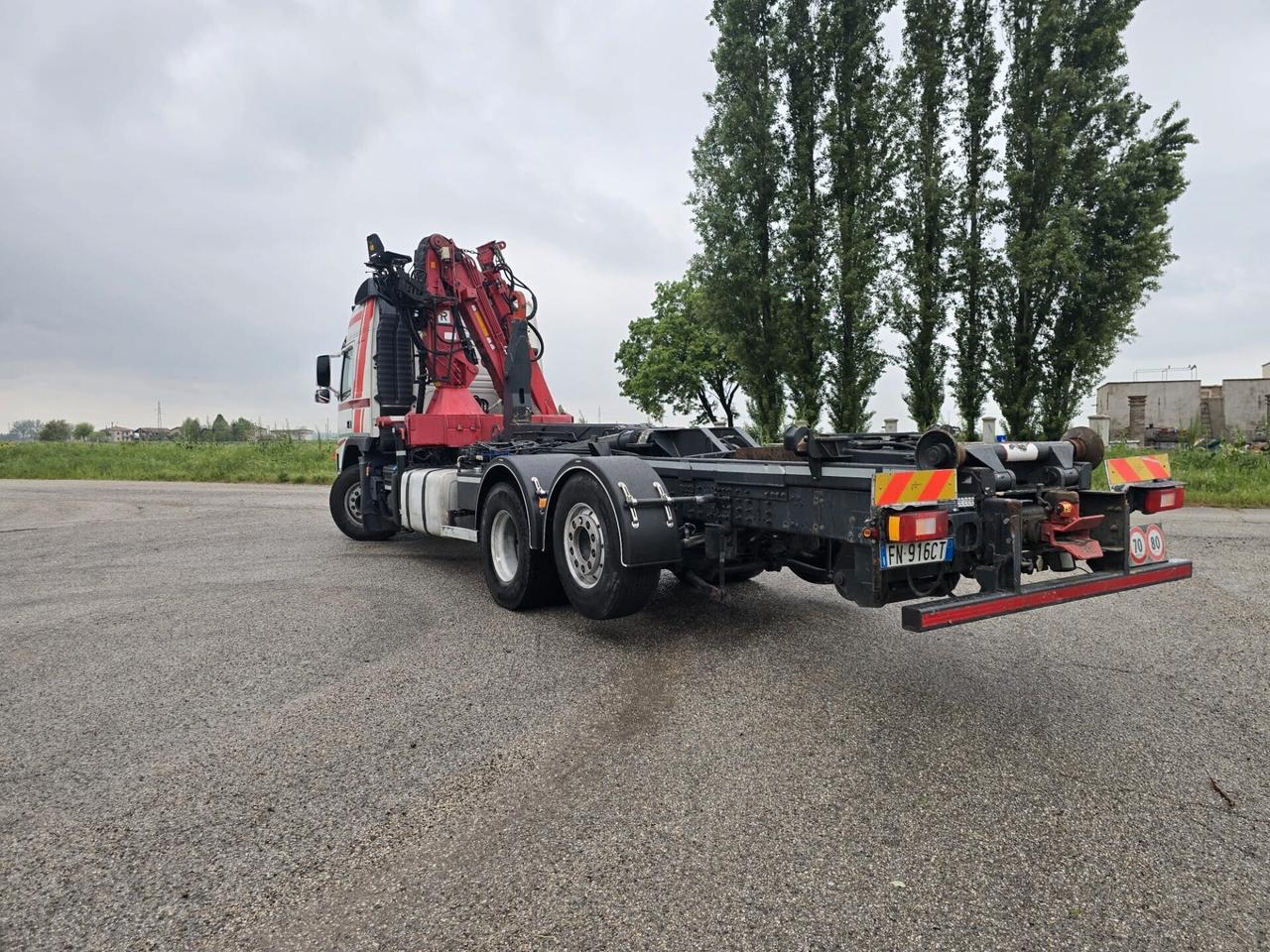 VOLVO SCARRABILE FM4006X2R