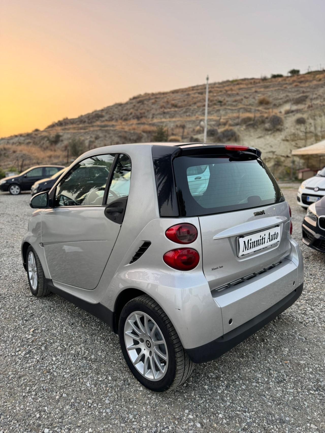 Smart ForTwo 1000 62 kW coupé passion