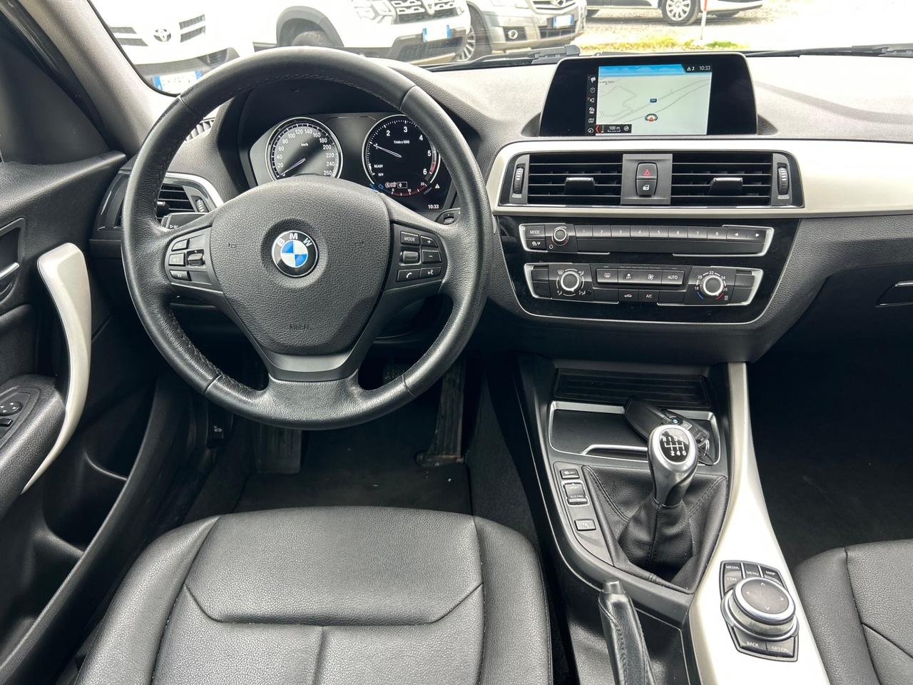 Bmw 116 116d 5p. Business neopatentati