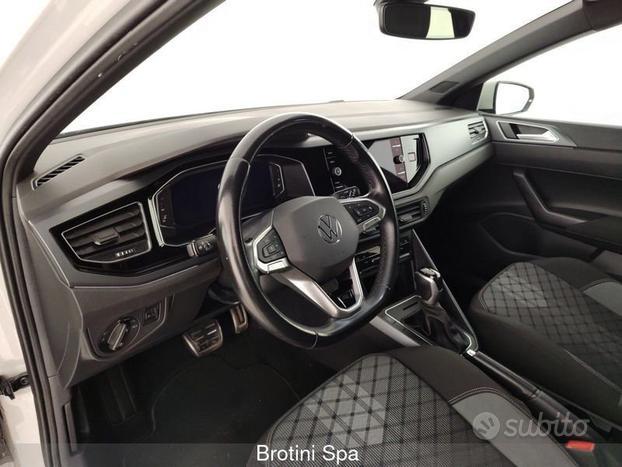 Volkswagen Polo 1.0 TSI 110 CV DSG R-Line