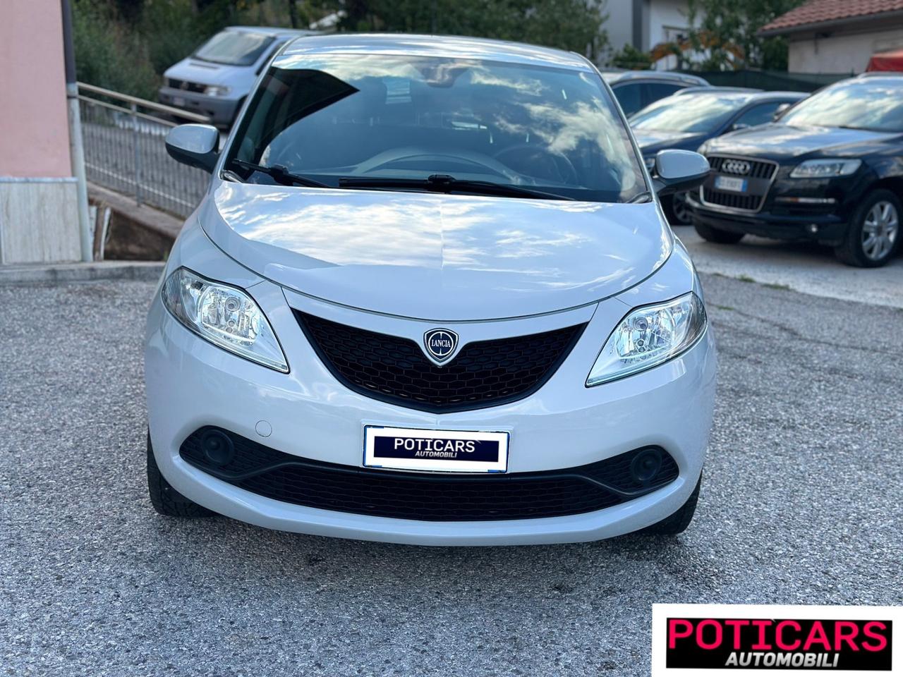 Lancia Ypsilon 1.2 69 CV 5 porte GPL Ecochic Gold